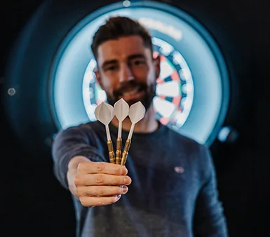 Dart w Hali Centralnej