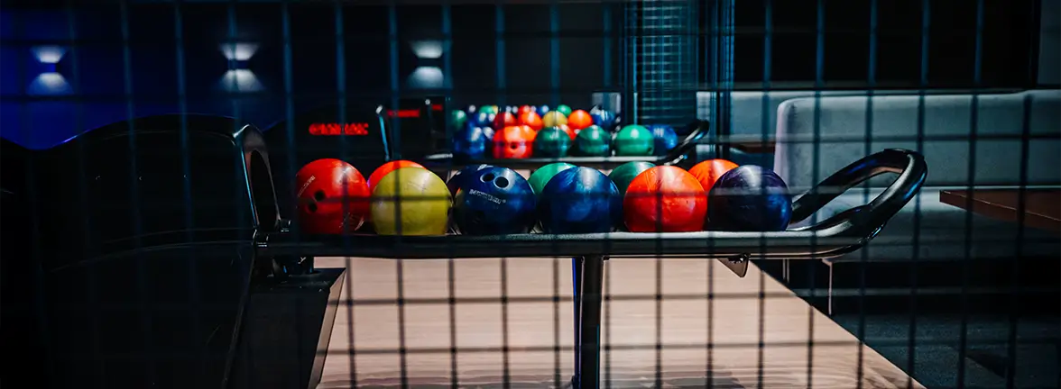 Jak sprawdzić rozmiar i rozstaw otworów na palce?