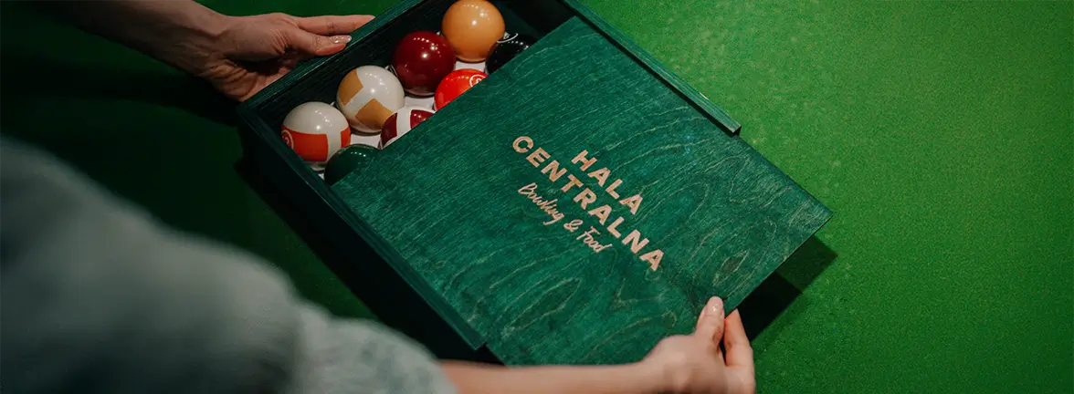 Jaka jest prawidłowa postawa ciała i rozstawienie stóp?