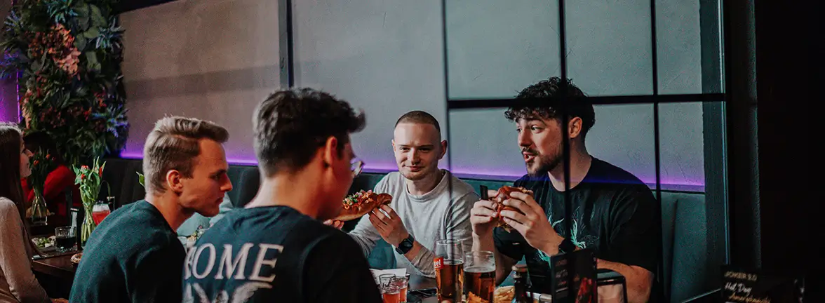 Jakie ekstremalne atrakcje na kawalerski oferuje Kraków?