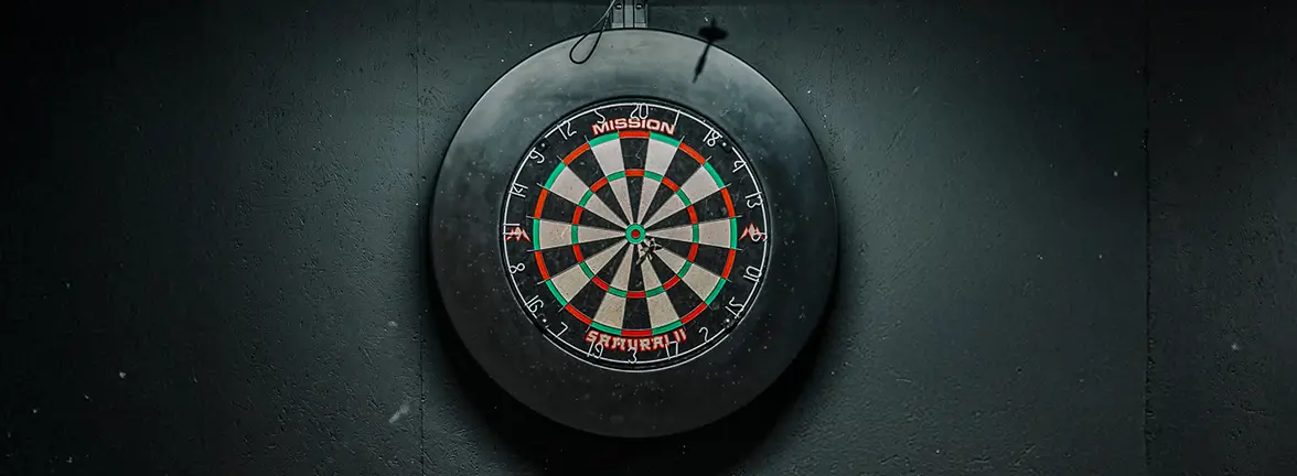 Jak grać w warianty Cricket i Around the Clock?